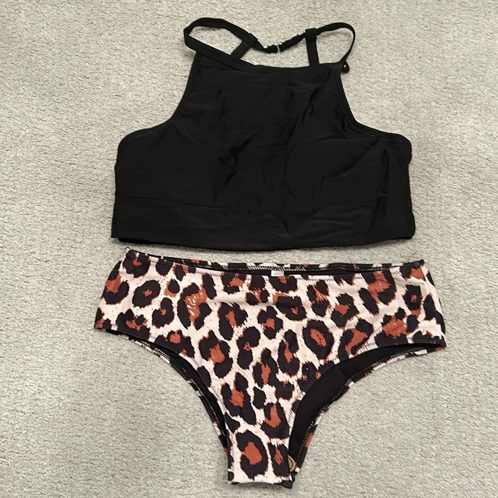 Bikini set. Size large